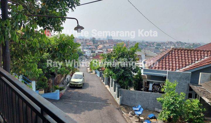 Rumah view kota semarang di tegalsari daerah candisari dekat RS Elizabeth  dan simpang lima 2