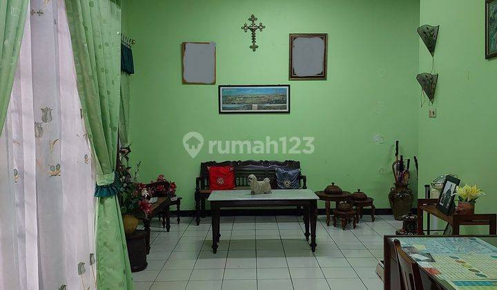 Rumah 2 Lantai di Indrapasta
Semarang tengah Dekat Tugu Muda dan mall paragon 2