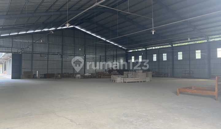 Ready-to-Use Factory in Jepara – 40 HC Container Access! Ready-to-Use Factory in Jepara – 40 HC Container Access!