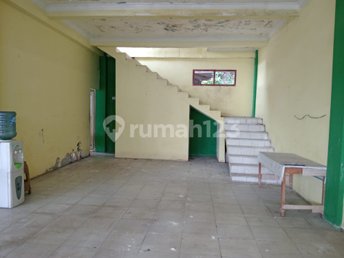 Gudang di Semarang Barat dekat pelabuhan 2