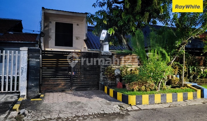 Dijual Cepat Rumah 2,5 lantai di Rungkut Asri Tengah Surabaya 1