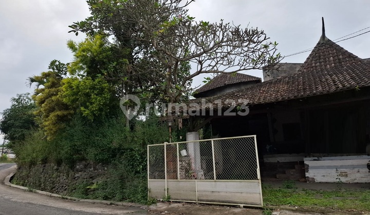 Dijual Rumah Usaha Strategis di Gunungsari Bumiaji Batu 2