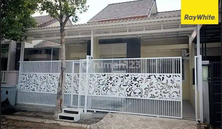 Disewakan Rumah di Taman Puspa Raya Citraland Surabaya 1