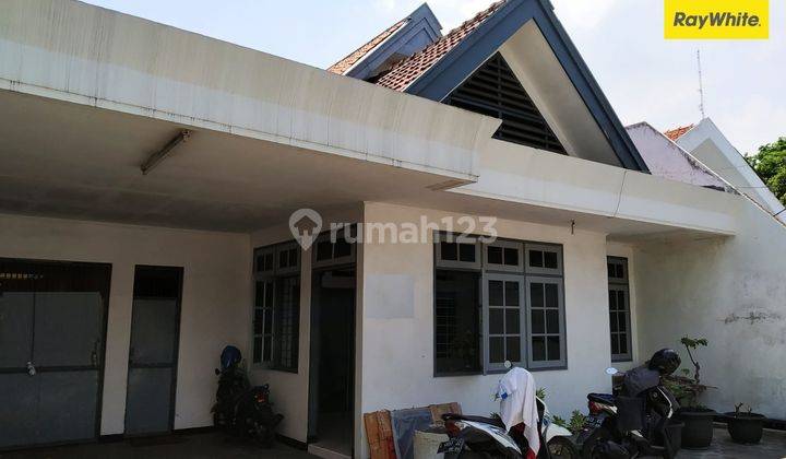 Disewakan Rumah Cocok Untuk Usaha Jalan Argopuro Sawahan Surabaya 1