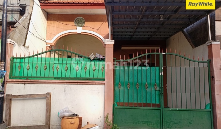 Disewakan Rumah 2 Lantai SHM di Kutisari Selatan Surabaya 1