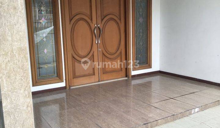 Dijual Rumah 2 Lantai SHM di Jl Kendangsari Surabaya 1