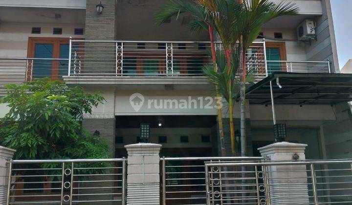 Dijual Rumah 2 Lantai SHM di Ketintang Baru Surabaya 1