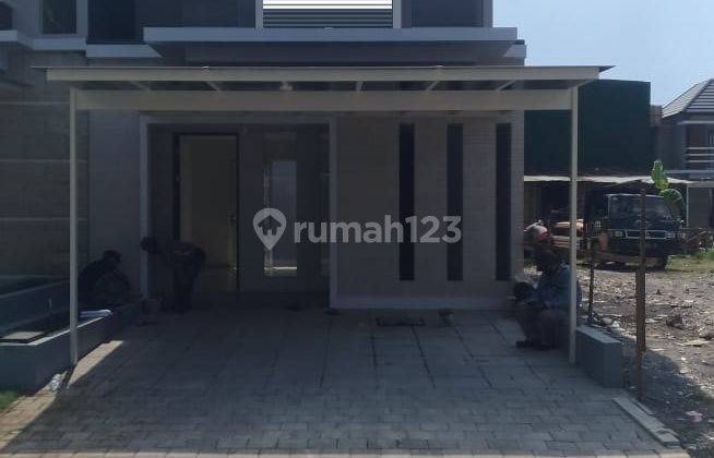 Dijual Rumah 2 Lantai di Graha Natura Surabaya 1