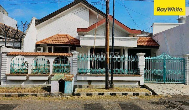 Dijual Rumah SHM di Dharmahusada Indah Tengah Surabaya 1