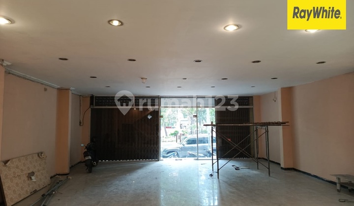 For Rent, Strategic Shop House on Kertajaya Main Road, Surabaya 2