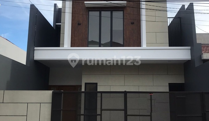 Dijual Rumah 2 lantai di Rungkut Asri Tengah Surabaya 1