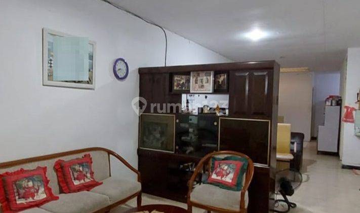 Dijual Rumah SHM di Darmo Baru Barat Surabaya 2