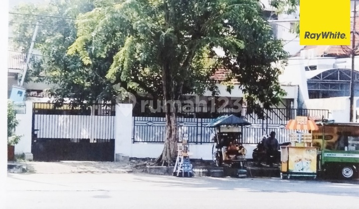 Dijual Rumah Pusat Kota di Jl Karang Menjangan Surabaya