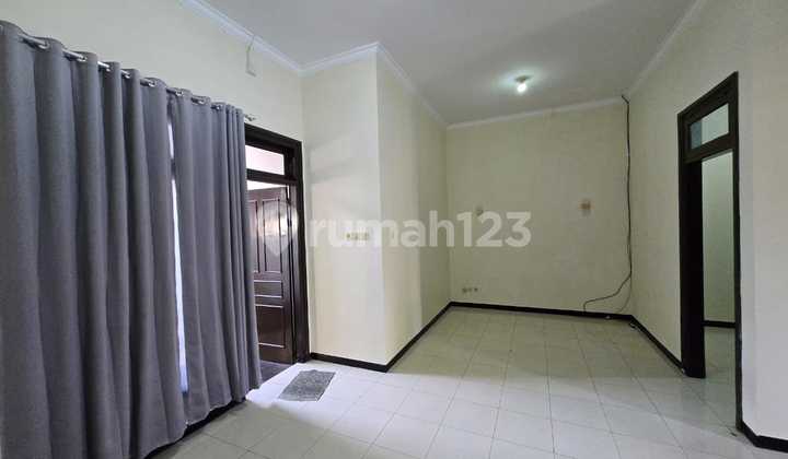 For Rent House on Jl Melon Selatan Pondok Tjandra Sidoarjo For Rent House on Jl Melon Selatan Pondok Tjandra Sidoarjo
