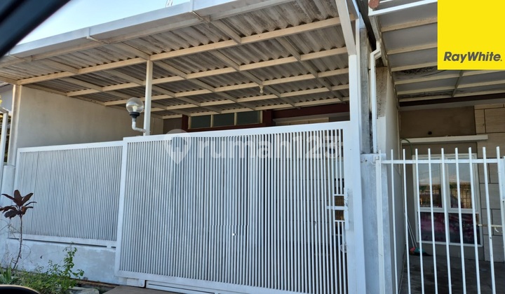 For Sale 2-story house around 750 million in Alana Cemandi Sidoarjo 1