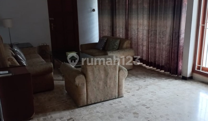 Dijual Rumah Pusat Kota di Jl Blambangan Surabaya 2