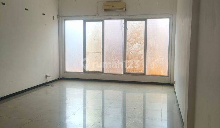 Disewakan Ruko 3,5 lantai di Graha Mutiara Delta Sidoarjo 1
