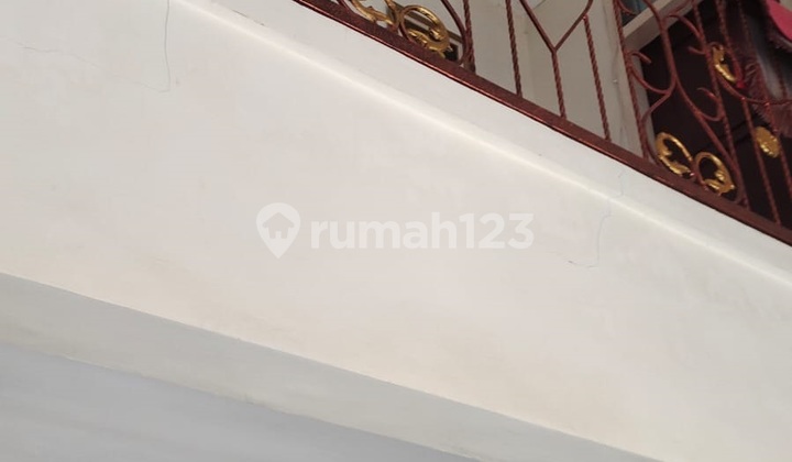 Dijual Rumah 2 lantai di Nginden Baru Surabaya 2