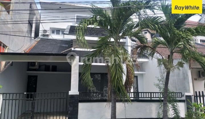 Dijual Rumah 2 lantai di Manyar Rejo Surabaya