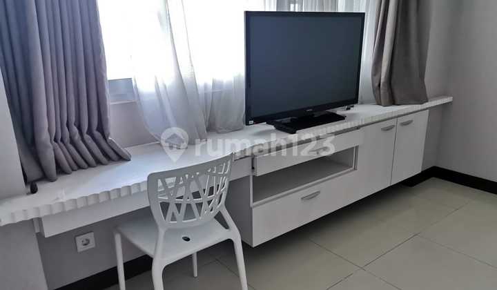 Dijual Apartemen Kemang Village 2BR  2