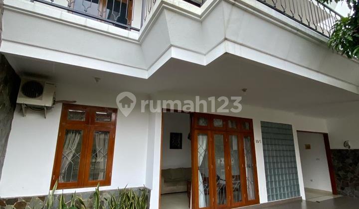 Dijual Rumah Mewah 2 Lantai di Tegallega Bogor