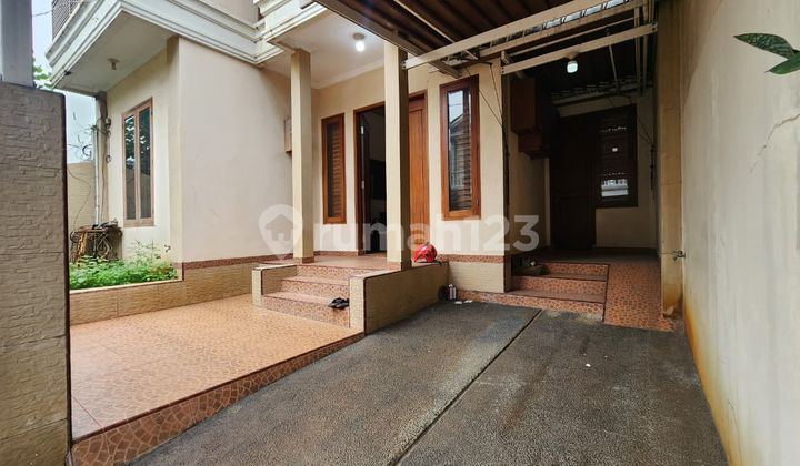 Dijual Rumah 2 Lantai 10 Menit ke MRT Lebak Bulus 2