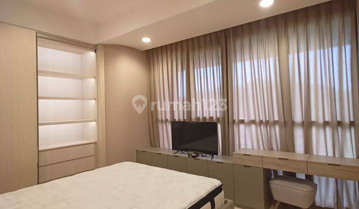 Apartemen Gold Coast, Private Lift Dan Parking, Dekat Pancoran 1