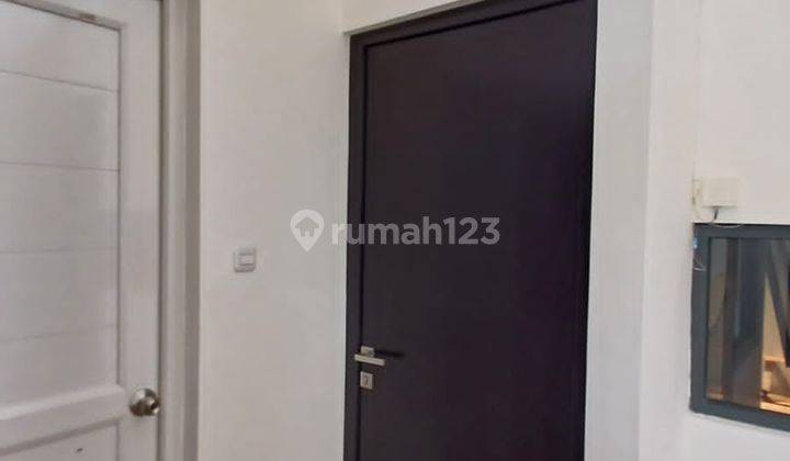 Rumah Bagus SHM Siap Huni di Serua, Depok 2