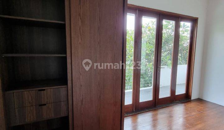 House Of Fatmawati ,lt 1000m2 Lb 600m2 , 5 BR 5 Bt. Good House 3