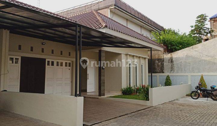 Komplek Exclusive Baru Di Tengah Kemang Selatan Indah  2