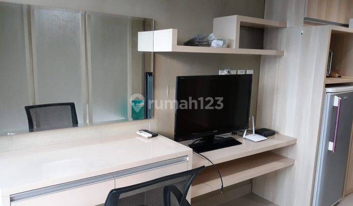 Apartement The Hive Tamansari 1 BR Furnished Bagus 10.23 2