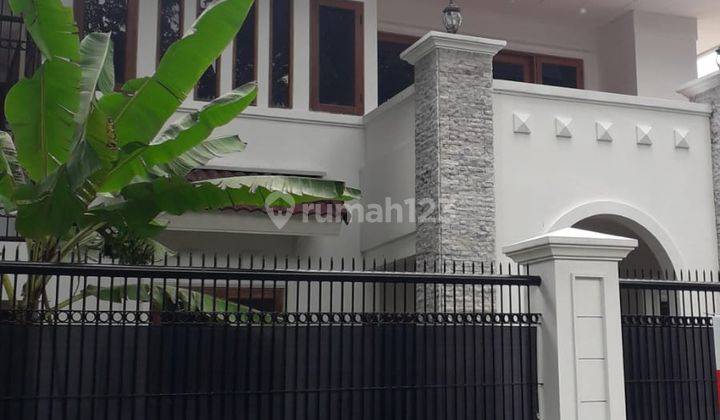 Rumah 2 Lantai di Pondok Indah Yang Asri 4 Kamar Besar 01.24 2