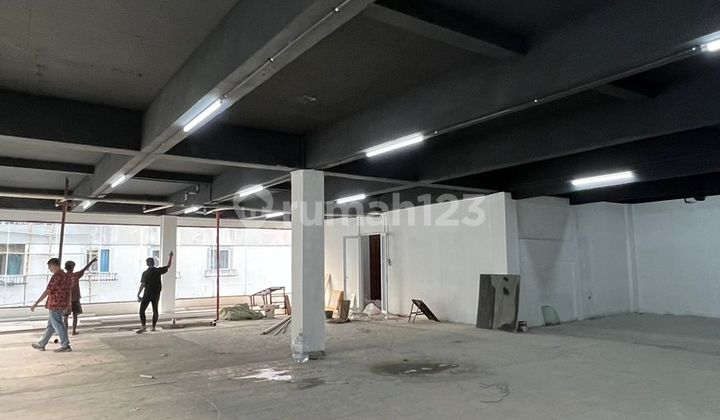 Ruko Pangpol Good Condition Space Per Lantai 20 X 15 M 03.24