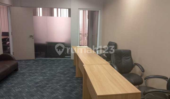 Rent Office Space At The Ceo Luas 101m² Semi Furnished 05.2024