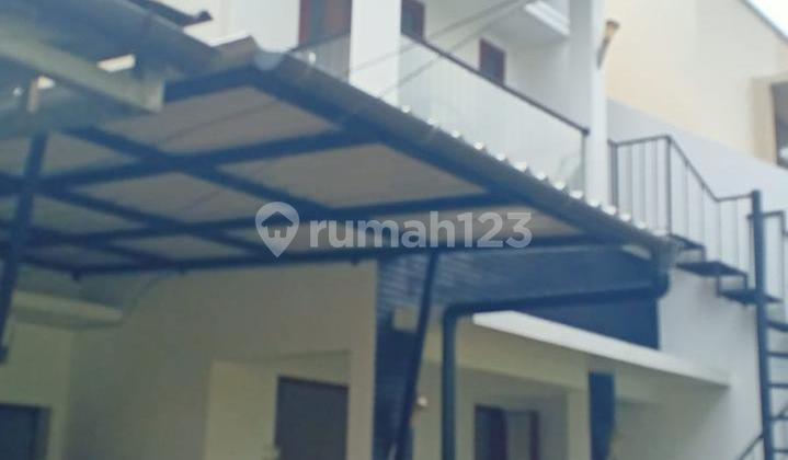 Sewa Rumah di Pejaten LT 130m² LB 120m² Tipe 4 BR 3 KM 05.24 Sewa Rumah di Pejaten LT 130m² LB 120m² Tipe 4 BR 3 KM 05.24