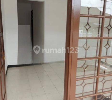 For Rent Rumah Terawat Sejuk Hunian Nyaman Di Bintaro Shm 12.24 2