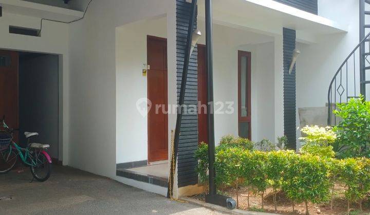 Di Sewakan Rumah Town House Di Pjaten Barat Jakarta Selatan 11 24 2