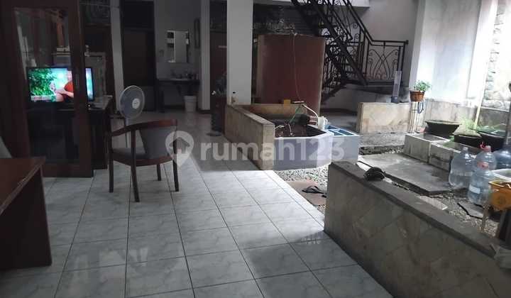 For Sale Old House In Tebet Raya South Jakarta Land Area:528/Building Area:350//alf12.25