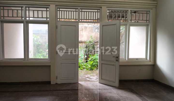 Ready to Occupy, House, 2 Floors, SHM, Near Shopping Center, in Lebak Bulus