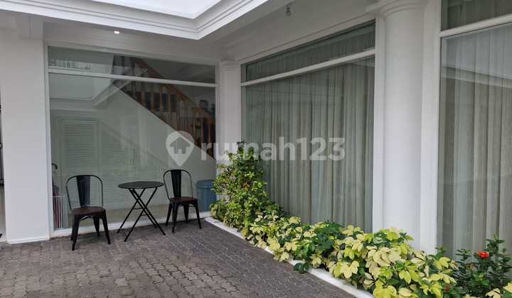 Good Furnished SHM House Mega Kuningan, South Jakarta