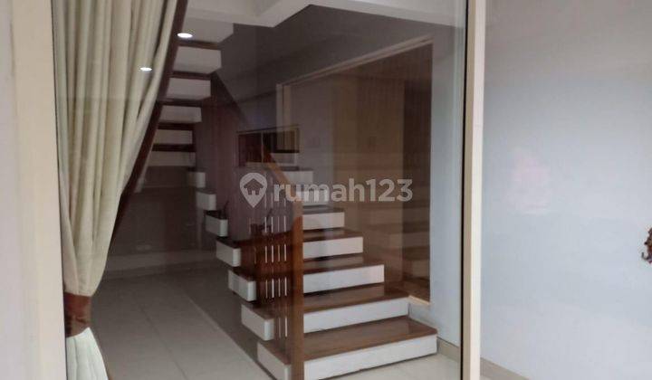  Town House Rumah Tanjung Barat Ada Kolam 4 Br. Lb 276 229 Jt Thn 09 Sep 2