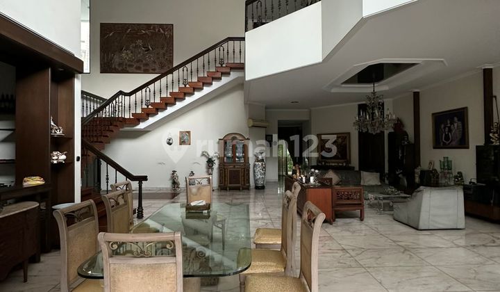 Ready to Occupy, House, 2 Floors, SHM, Near Transjakarta Access, Fully Furnished Ready to Occupy, House, 2 Floors, SHM, Near Transjakarta Access, Fully Furnished