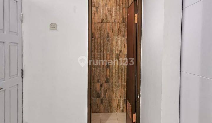 Rumah Dijual Dekat Summarecon Dilewati Kendaraan Umum Derwati Mas 4