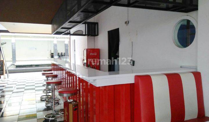 Sewa Rumah Riau Bandung Untuk Resto Cafe Kuliner 2