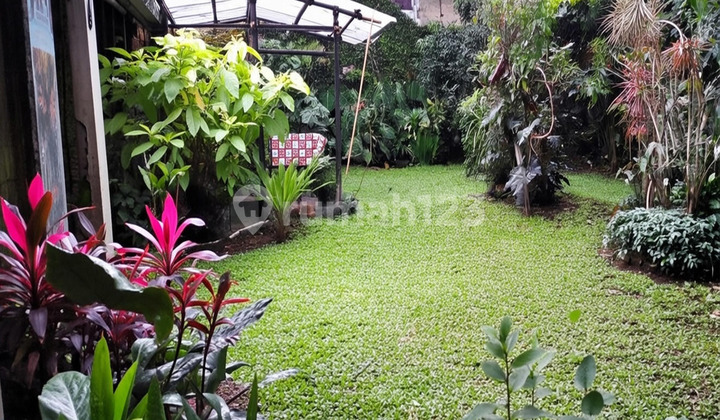 Ual Tanah Dago Mainroad Ada Bangunan Rumah dan Taman