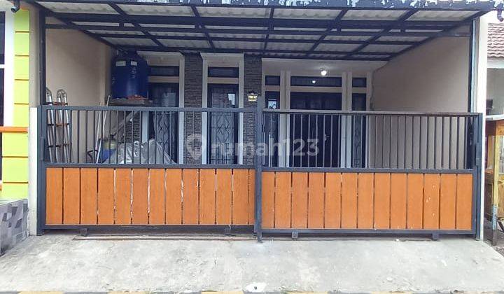 Dijual Rumah Cantik Siap Huni Furnish di Citra Raya Tangerang 1