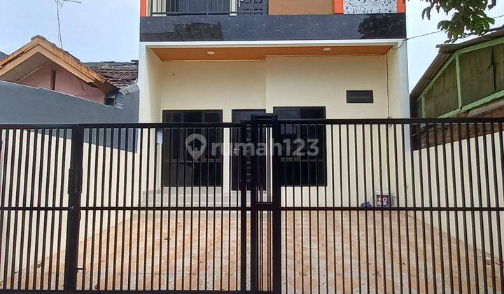 Dijual Rumah Cantik 2lantai Siap Huni di Citra Raya Tangerang 1