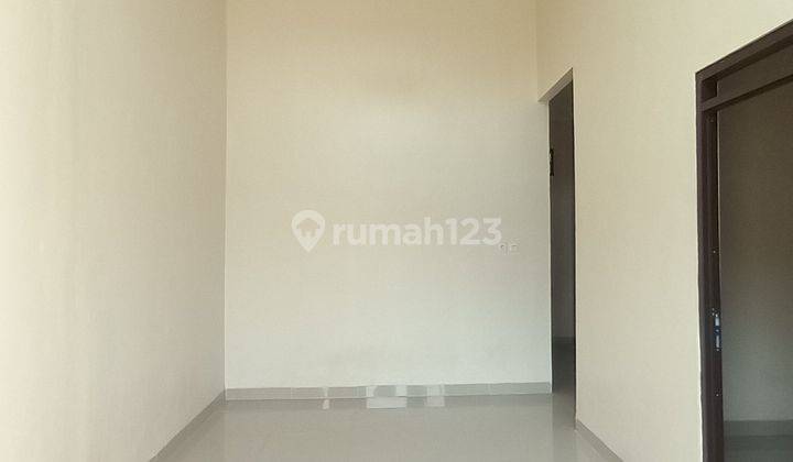 Dijual rumah cantik siap huni di Citra Raya Tangerang 2