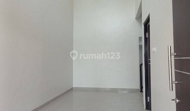 Dijual rumah cantik 1 1/2 lantai siap huni di Citra Raya Tangerang 2