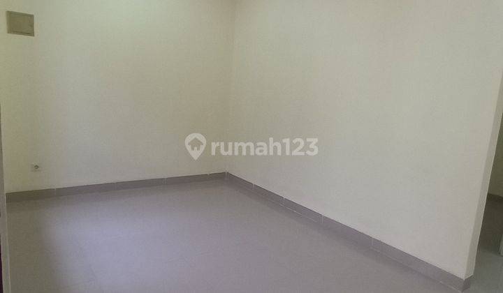 Dijual rumah cantik siap huni di Regency Melati Mas Serpong Tangerang 2